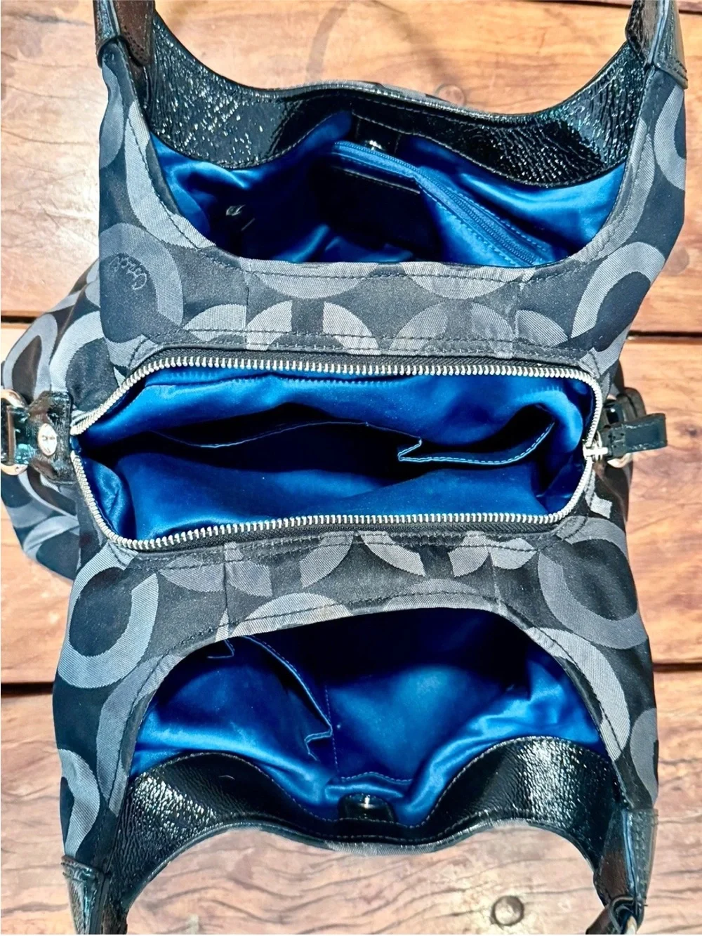 🖤COACH🖤 CANVAS LOGO OP ART PATENT LEATHER TRIM 3 SECTION HOBO SHOULDER BAG